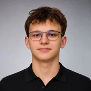 Виктор Селяев